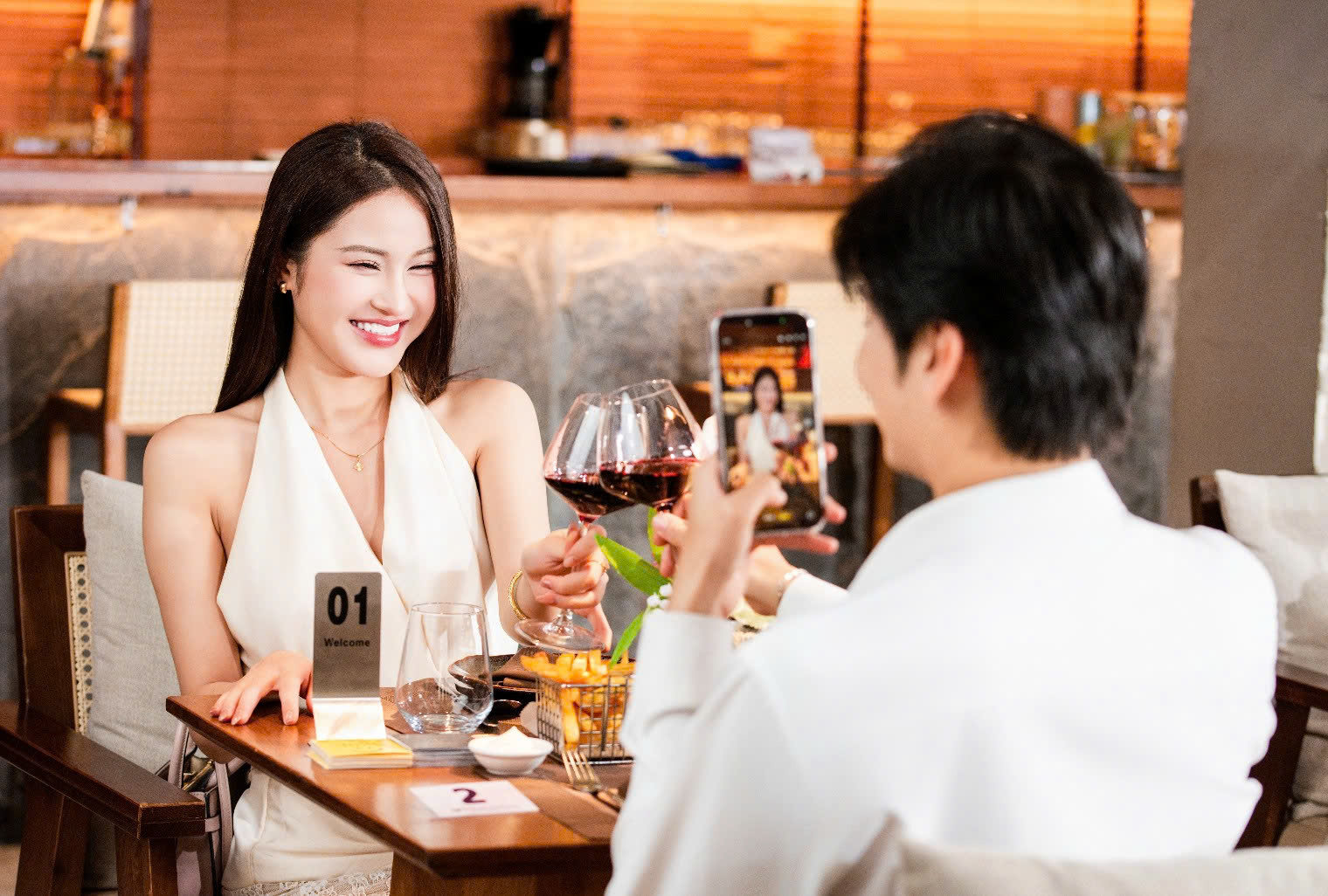 Tiệc ngồi 1:1 hoặc 2:2 cao cấp tại khách sạn NHẬT BẢN quận 1.