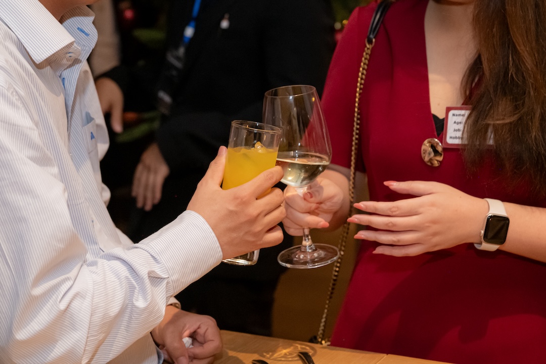 🎄 Bữa Tiệc Giáng Sinh Dành Cho Người Độc Thân